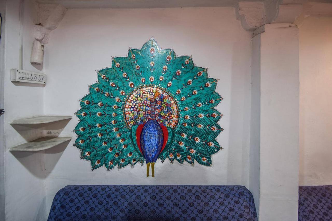 Oyo Home Heritage Stay Udaipur Luaran gambar